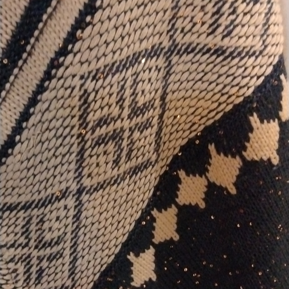 Woolen Poncho With Sequence Design - image 3